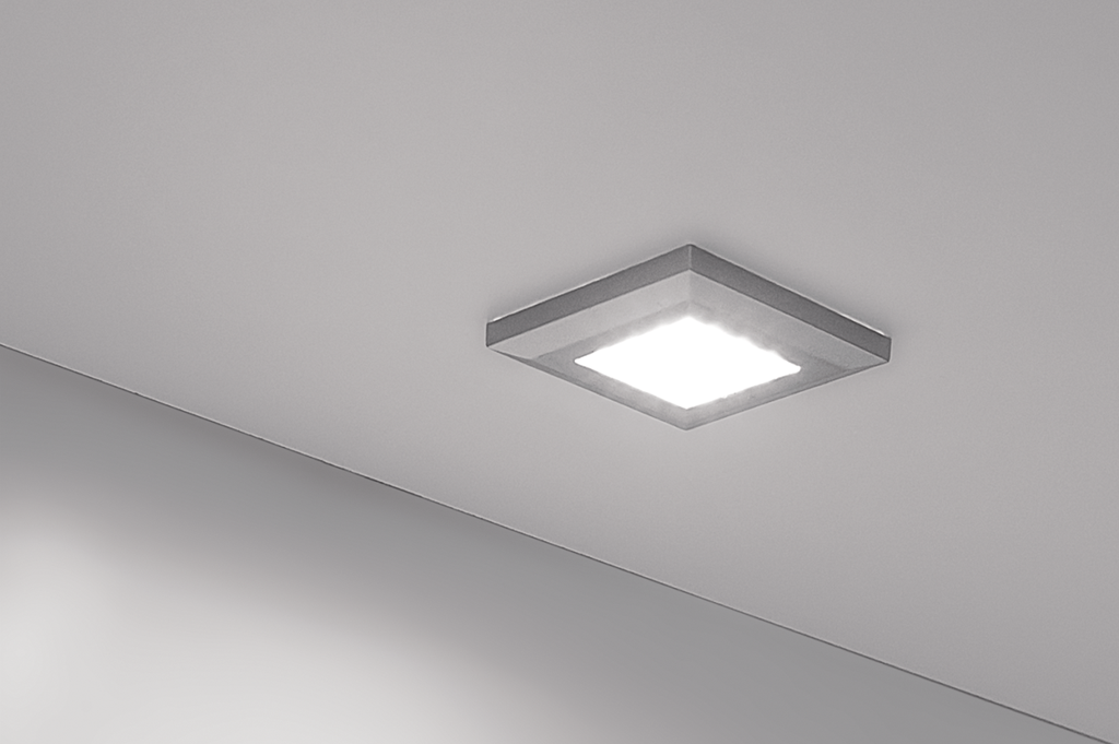 FOCUS LED "SQUERE 2F" 55X55 MM. 1,2 W. BLANC FRED A/CABLE L2000 MM. PLASTIC ALUMINI