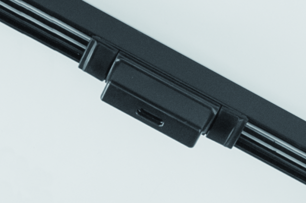 CARGADOR "TRACK USB C" 54X15 MM. 12 V.  NEGRO SD