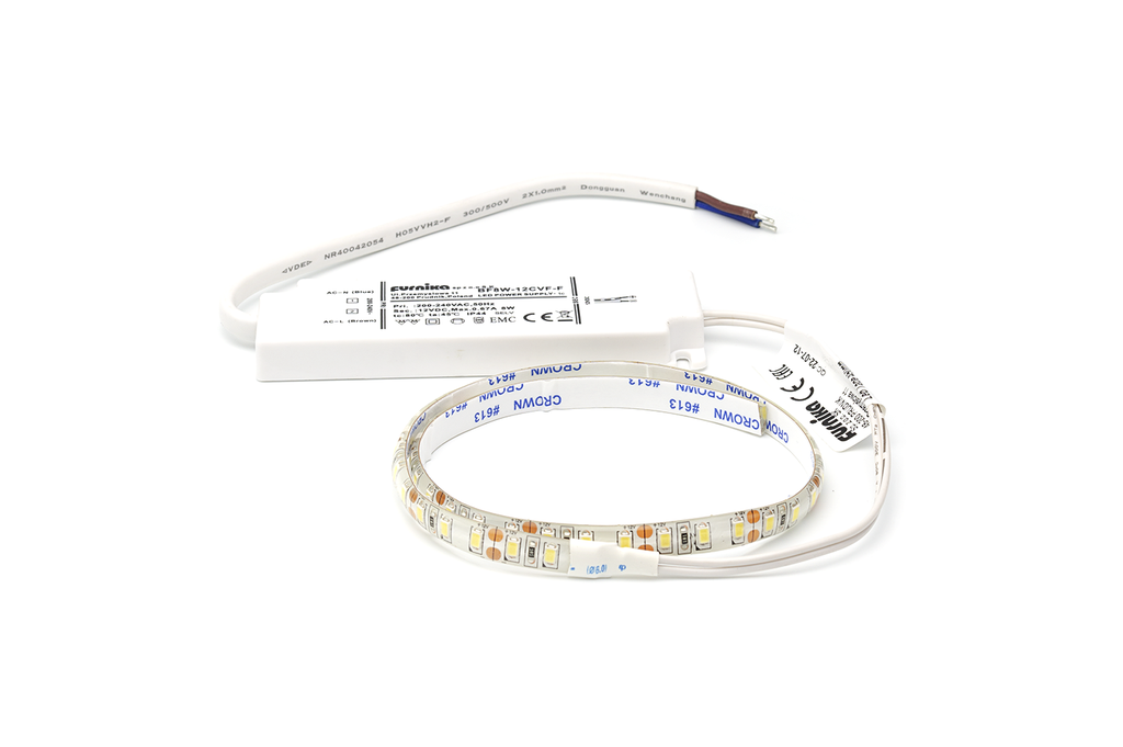 TIRA LED 2835 9,6 W./M.L. C/SILICONA C/TRANSFORMADOR 8 W. BLANCO NATURAL L0450 MM.