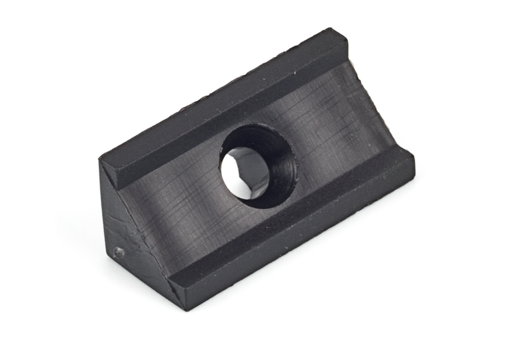 ENGANCHE TRASERA PIRAMIDE LARGA 25X14 MM. NEGRO